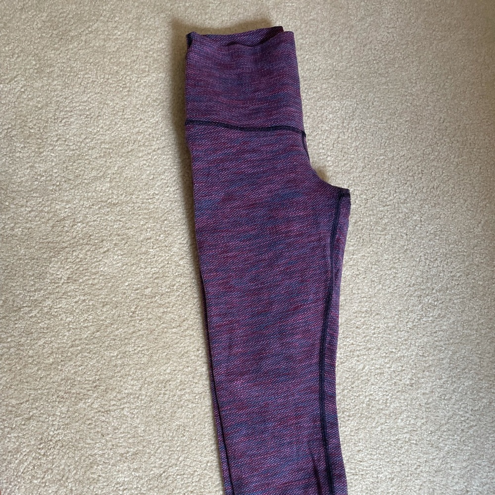 Lulu lemon cropped high waisted leggings.